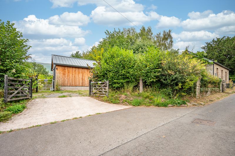 Driveway- click for photo gallery